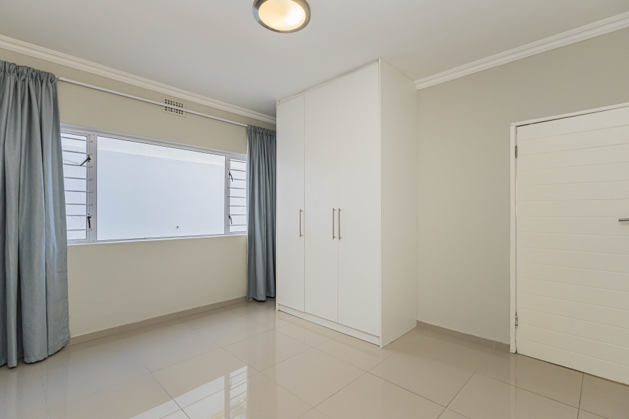 To Let 2 Bedroom Property for Rent in Camps Bay Western Cape